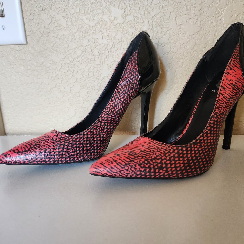 Guess Coral Patterned Heels